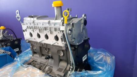 Двигатель в сборе без навесного 1.6 8кл (K7M) Renault 8201315726