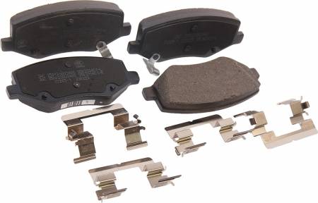 Колодки тормозные передние для JAC JS4 SP2480